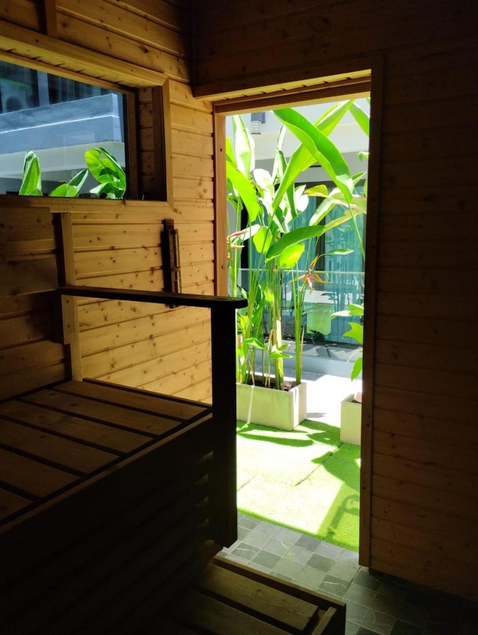 Двух-Комнатная Квартира В Кондоминимуме "Tropikal Garden" Pattaya Eksteriør billede